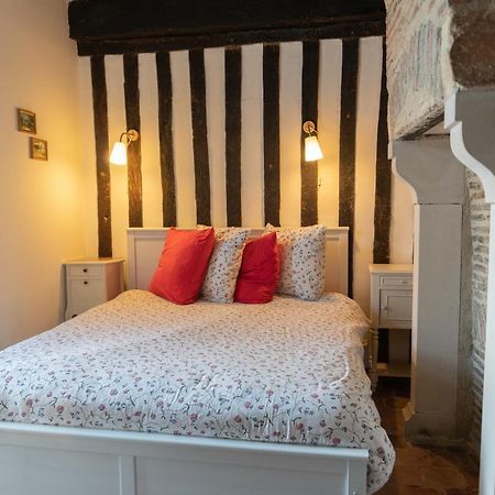 Appartement Meneau La Charité-sur-Loire Dış mekan fotoğraf