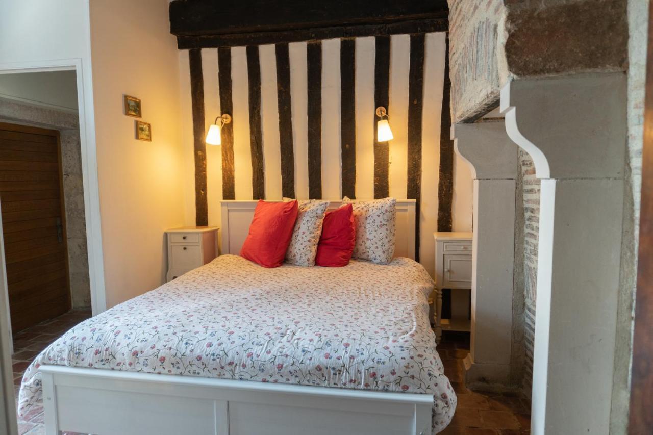 Appartement Meneau La Charité-sur-Loire Dış mekan fotoğraf